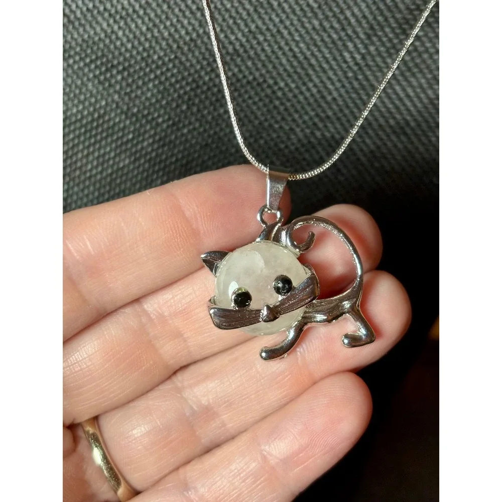 Silver Tone Cat Pendant Necklace White Stone Black Eyes Snake Chain Adjustable